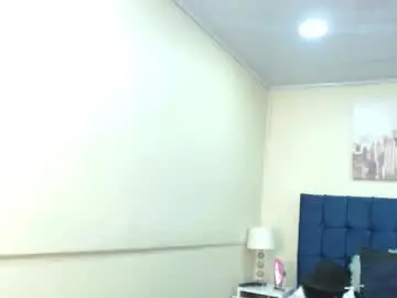 Chaturbate Free Porn Cam of avareece