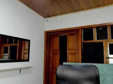 Chaturbate Free Live Porn of aysha_winxx