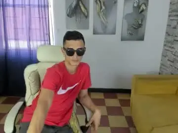 Chaturbate Best live sex cam show of felipe_colinss