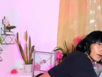 Chaturbate Live Sex of nahomi28