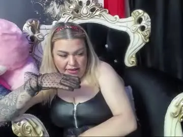 Chaturbate Live Sex Cam of tabithachristal