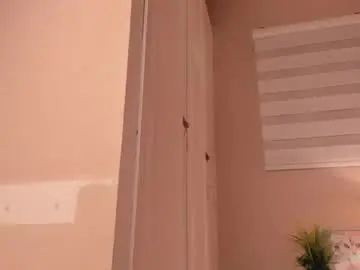 _emily__cb from chaturbate