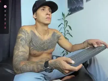 Chaturbate Sex Chat of brandonlavitt