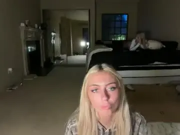 chloeros3e from chaturbate