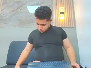 Chaturbate Live Sex Cam of erick_craig