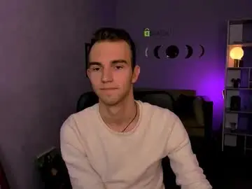 Chaturbate Free Live Porn of astren_villo