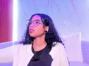 Chaturbate Adult Webcam of bria_logan