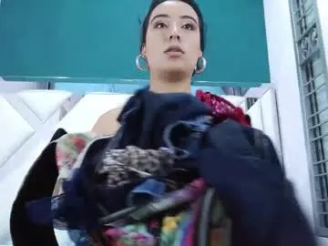 Chaturbate Adult Webcam of jenniifer_luxx