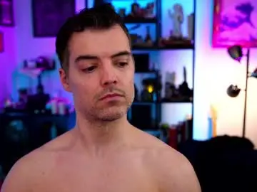 Chaturbate Sex Cam of maxhughes