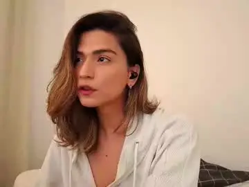 Chaturbate Live Porn of skyamber8v2