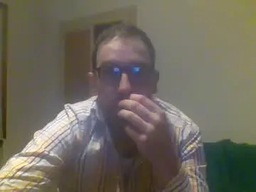 Chaturbate Free Porn Cam of smokered100s