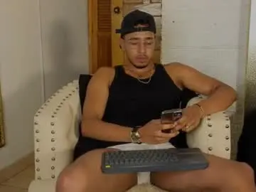 Chaturbate Sex Cam of brand_collins