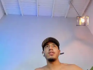 Chaturbate Live Porn of brand_collins