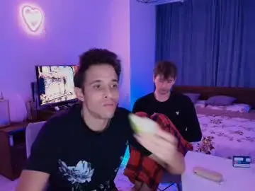 Chaturbate Free Porn Cam of hotboyshorny