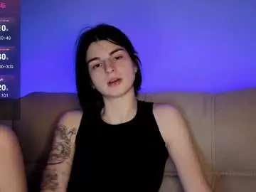 Chaturbate Watch Live Sex Cams of lololozhechka