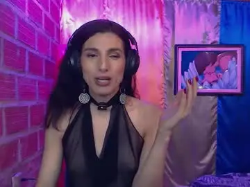 Chaturbate Best live sex cam show of moira_hot