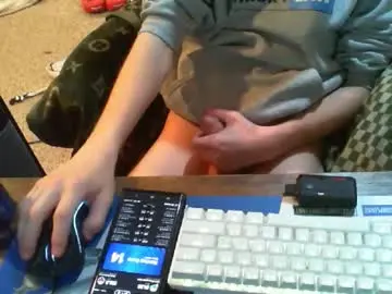 Chaturbate Sex Chat of phantm420__