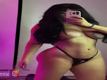 Chaturbate Adult Webcams of annie_snow_