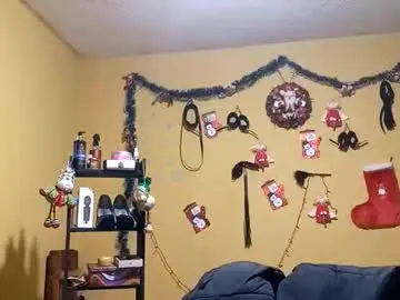 Chaturbate Free Live Porn of violetsexhot999