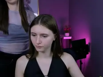 Chaturbate Sex Chat of flora_ri