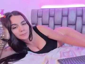 martina_mancinii from chaturbate