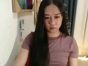 Chaturbate Live Sex Cam of reginethegoddess