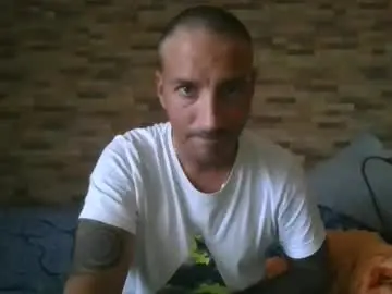 Chaturbate Free Porn Cam of alexdelarge23