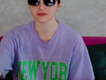 Chaturbate Free Live Porn of arielstonks_lovee