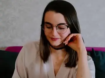 Chaturbate Watch Live Sex Cams of arielstonks_lovee