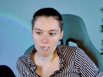 Chaturbate Best live sex cam show of chillsnail_bro