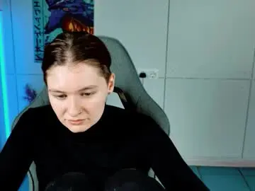 Chaturbate Watch Live Sex Cams of chillsnail_bro