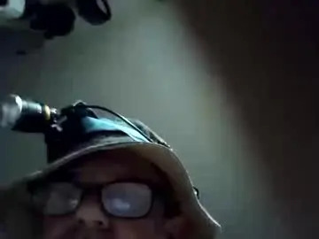 Chaturbate Sex Cam of happydick69a