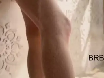 Chaturbate Live Sex of izi_fox