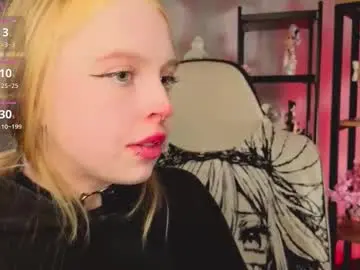 Chaturbate Free Porn Cam of leiladwight