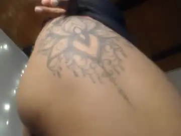 Chaturbate Private Sex Chat of naughtyhotsquirt