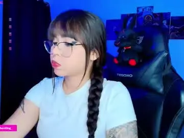 Chaturbate Best live sex cam show of nicorobinn