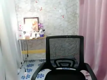 Chaturbate Live Porn of yourlovelytranspinay