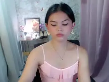 Chaturbate Adult Video Chat of yourlovelytranspinay