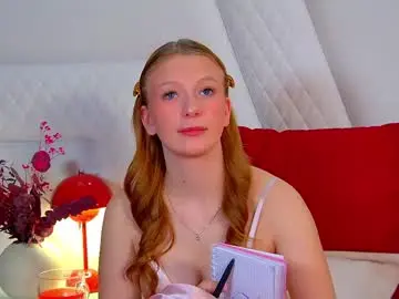 Chaturbate Nude Webcam of beatricebinoche