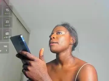 Chaturbate Live Sex Cam of caroline_tovar_