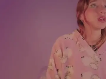 Chaturbate Live Sex of cinderella_lewis