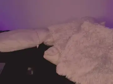 cinderella_lewis from chaturbate