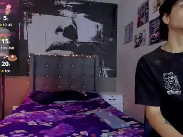 Chaturbate Live Sex Cam of lux_and_hexx