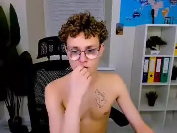 nathan_curl from chaturbate