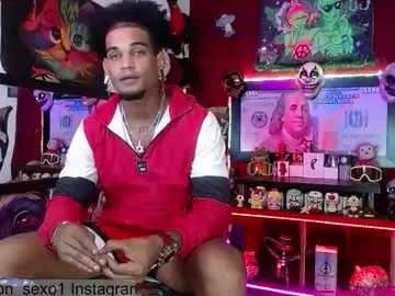 Chaturbate Live Sex Cam of sexo_aharon