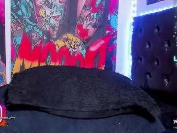 Chaturbate Live Sex Cam of skyler__blue4