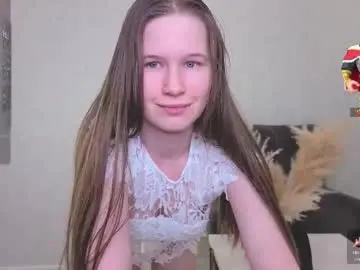 Chaturbate Adult Webcams of yana_squrel_22