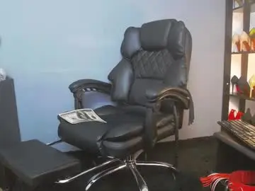 missvontease from chaturbate