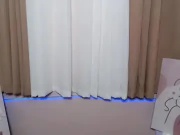 Chaturbate Live Sex Cam of slut_stella69