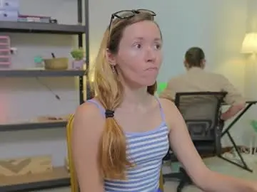 Chaturbate Watch Live Sex Cams of ellcrys